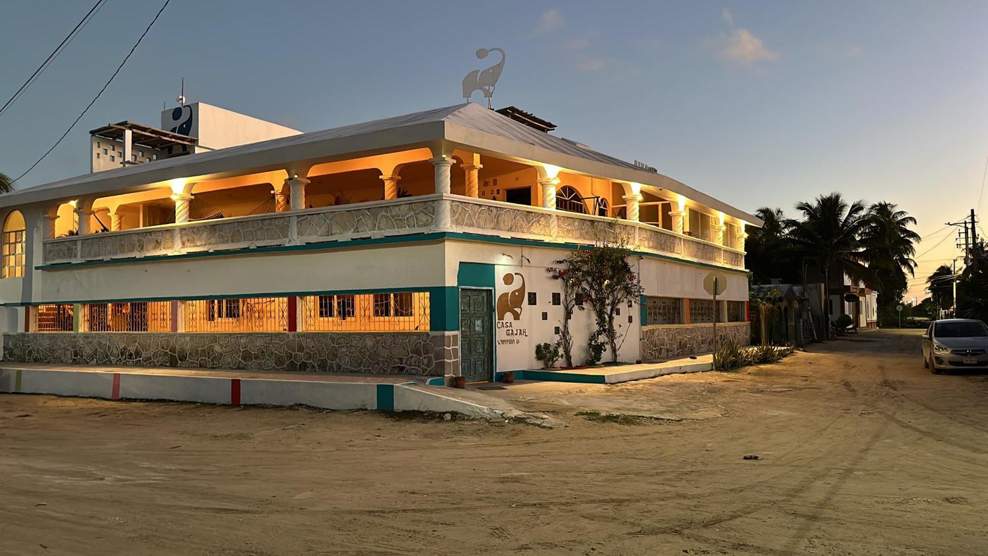 Casa Gajah Hotエル・コージョ エクステリア 写真