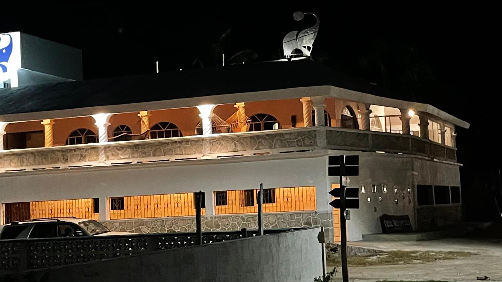 Casa Gajah Hotエル・コージョ エクステリア 写真